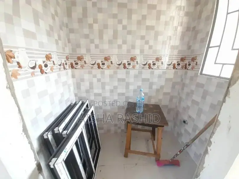 1bdrm Apartment in Kimara for rent