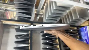 Laptop HP EliteBook 1030 8GB Intel Core M SSD 256GB