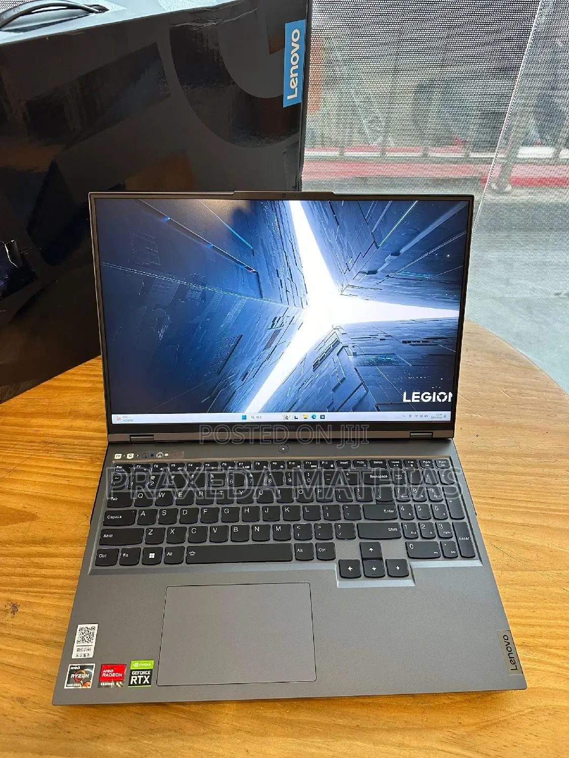 New Laptop Lenovo Legion 5 16GB AMD Ryzen 7 SSD 512GB