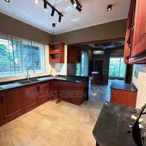 3bdrm Mansion in Madale Estate, Kinondoni for sale
