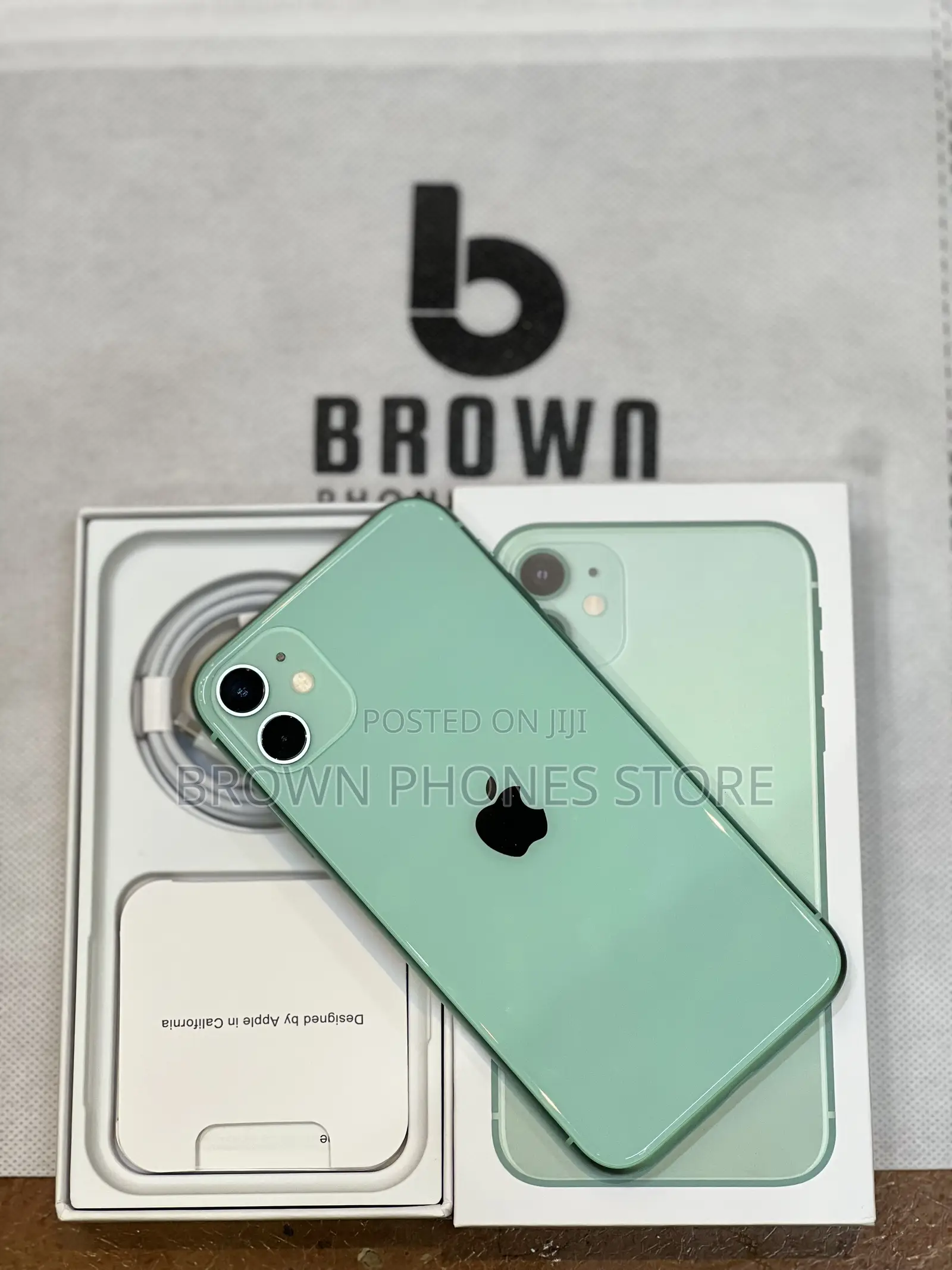 New Apple iPhone 11 128 GB Green