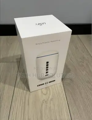 Ubiquiti UDM (Dream Machine Console and Security Gateway)