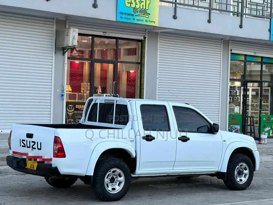Isuzu D-MAX 2007 White