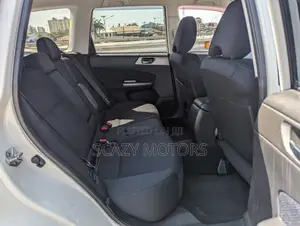 Subaru Forester 2011 Off white
