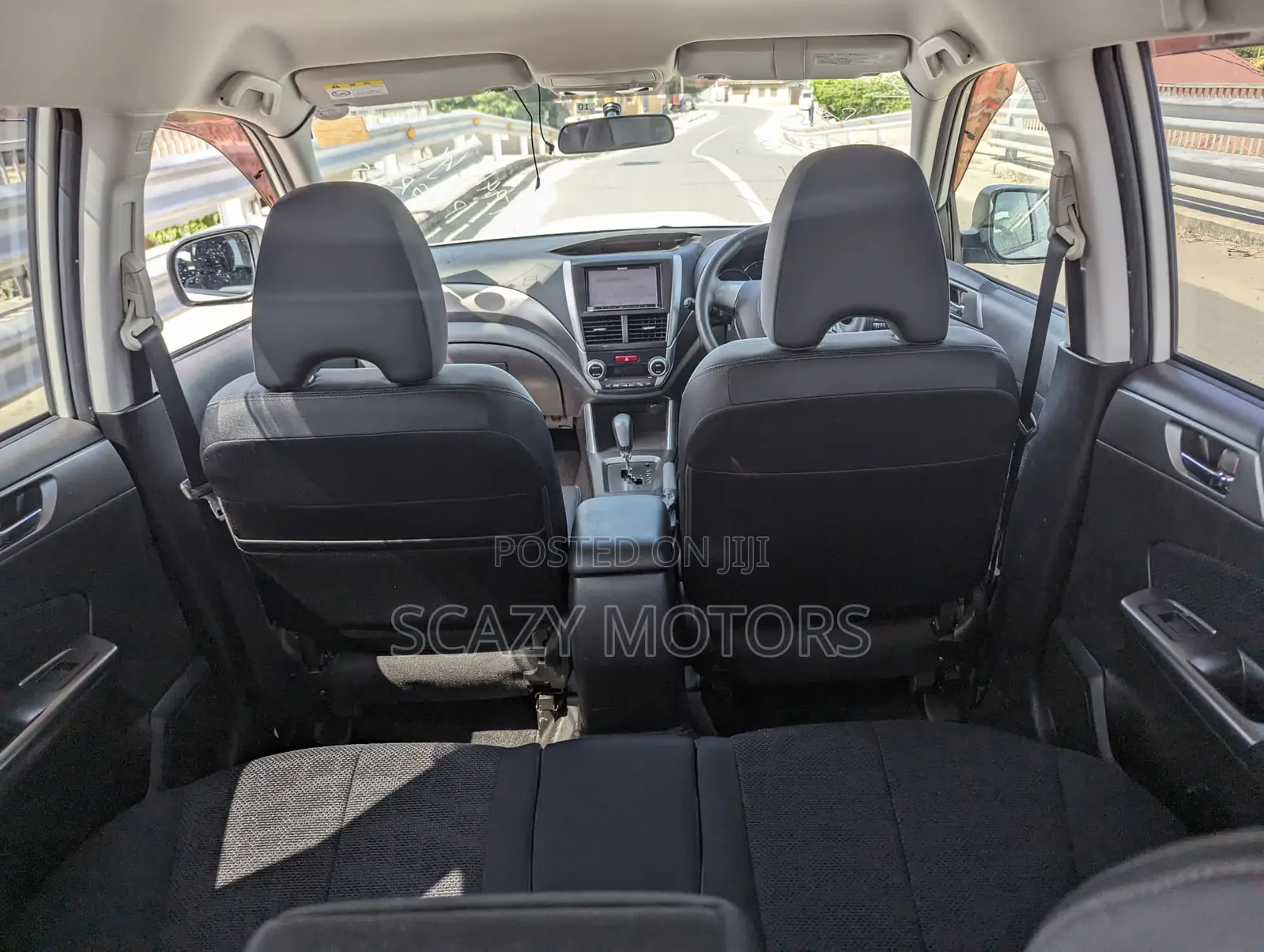 Subaru Forester 2011 Off white