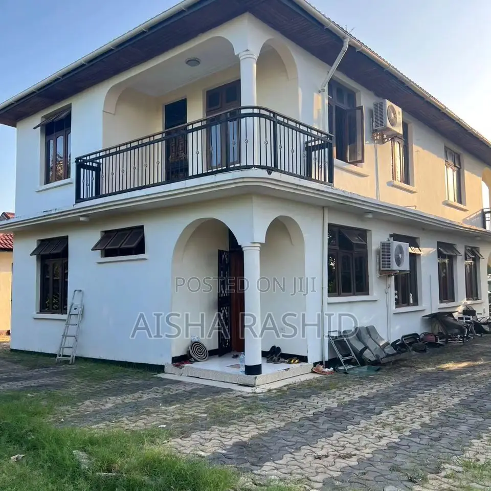 5bdrm House in Bunju for sale