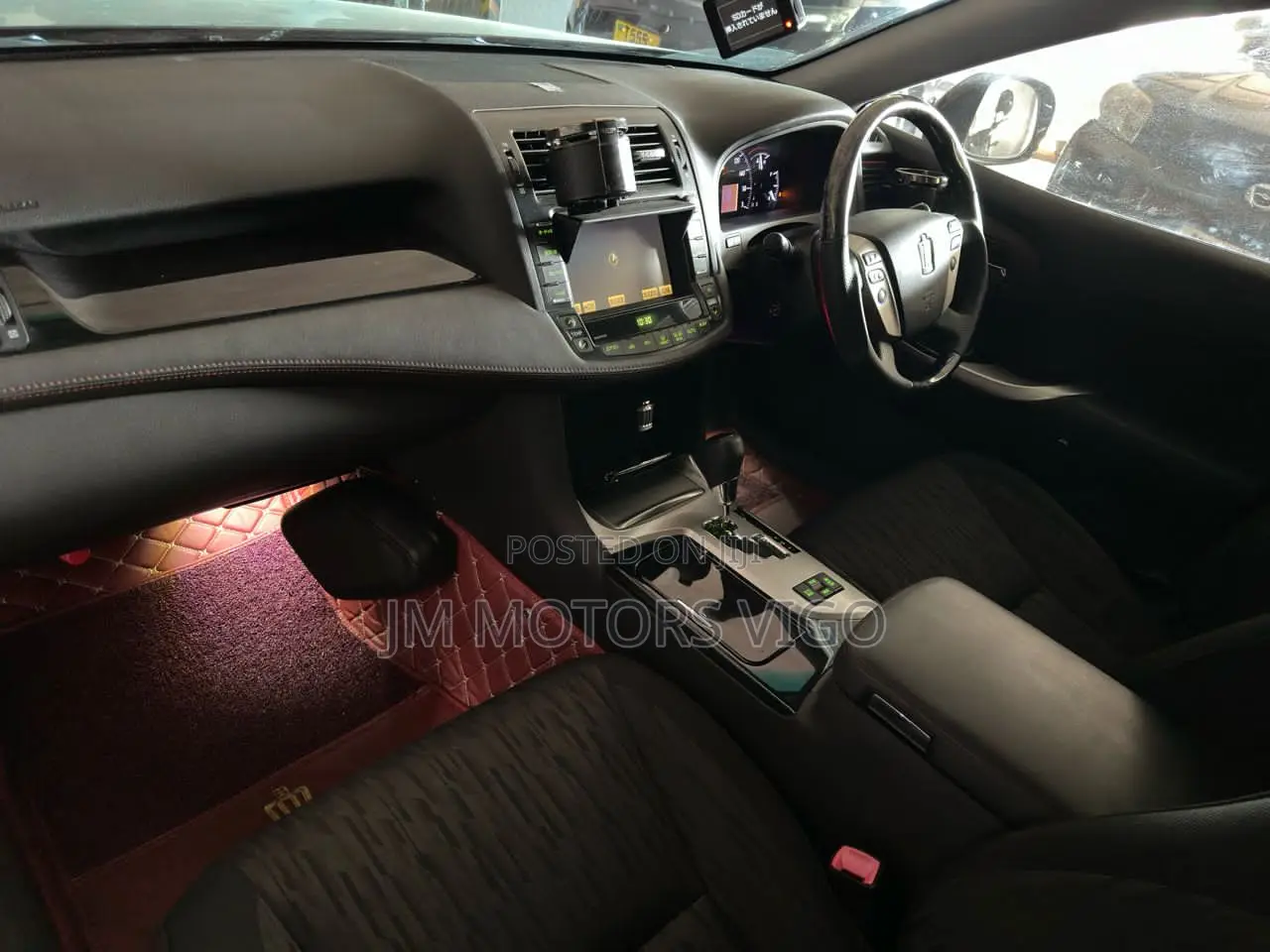 Toyota Crown 2011 Black