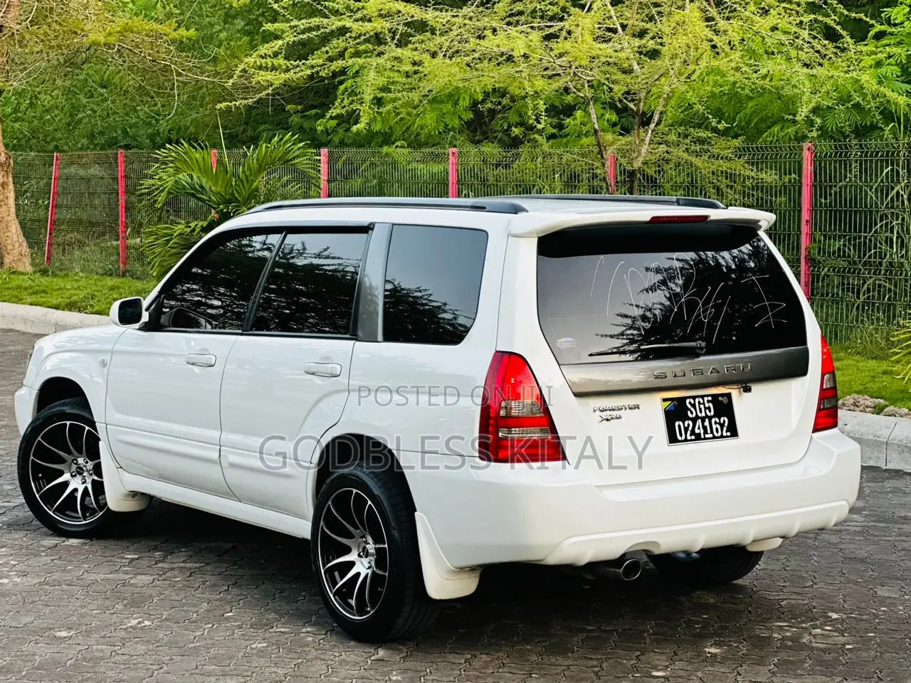 Subaru Forester 2004 White