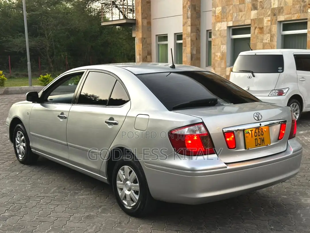 Toyota Premio 2004 Silver