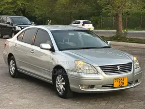 Toyota Premio 2004 Silver