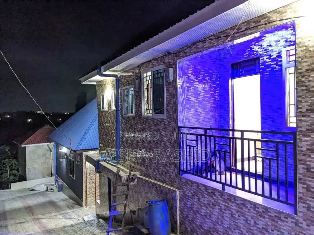 2bdrm Apartment in Kimara for rent
