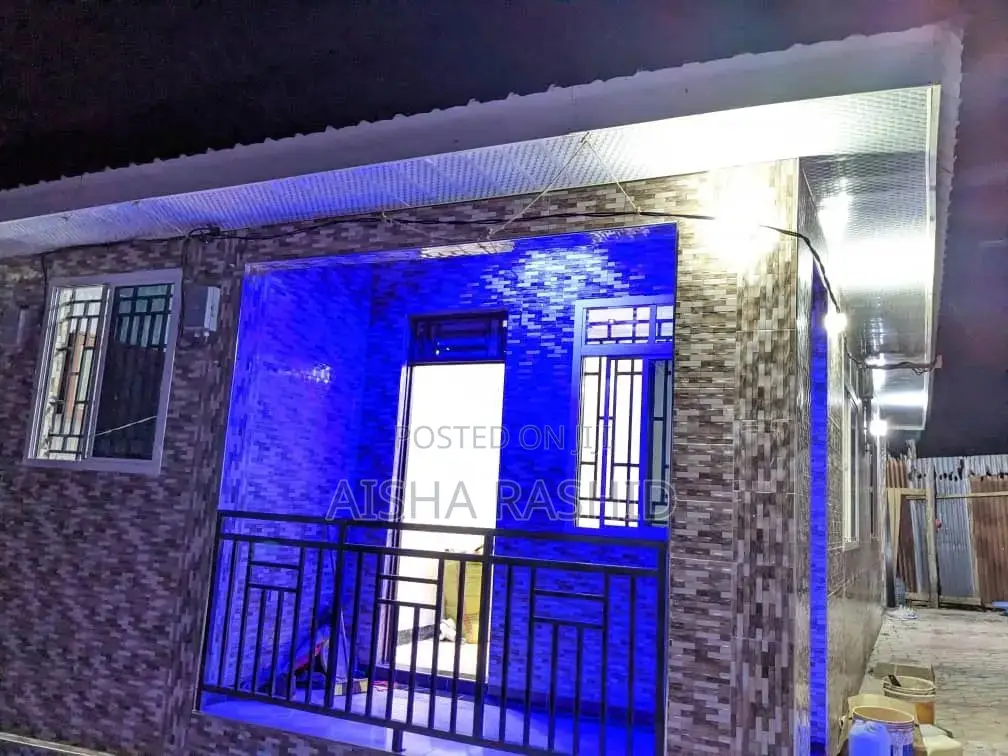 2bdrm Apartment in Kimara for rent