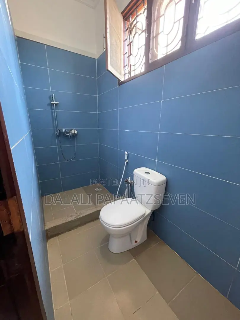 2bdrm House in Dalalipapaatzseven, Kinondoni for rent