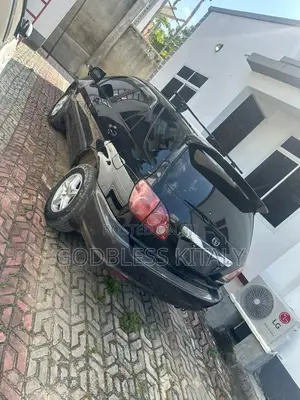 Toyota Harrier 2002 Black