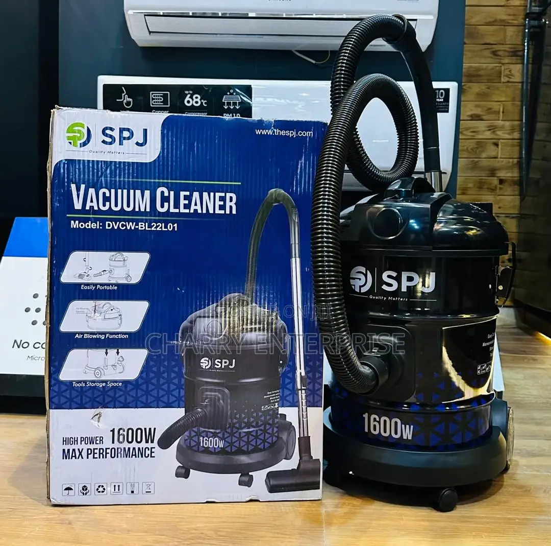 *SPJ VACUUM CLEANER* 1600W With Tools Storage Space