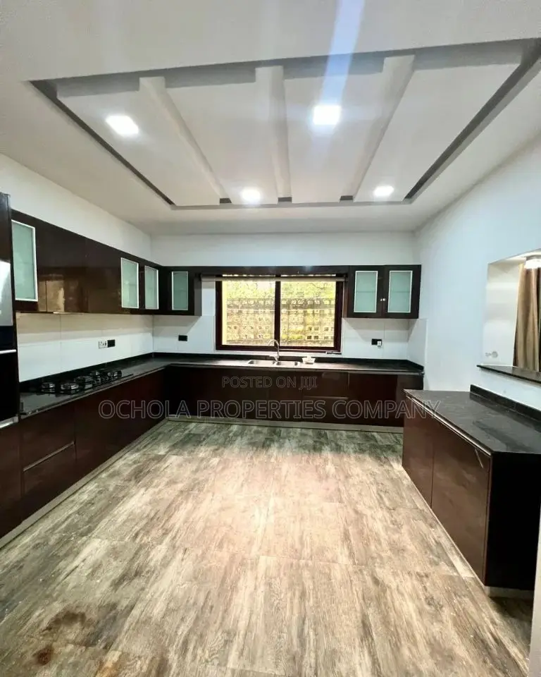 Furnished 5bdrm Villa in Masaki for rent