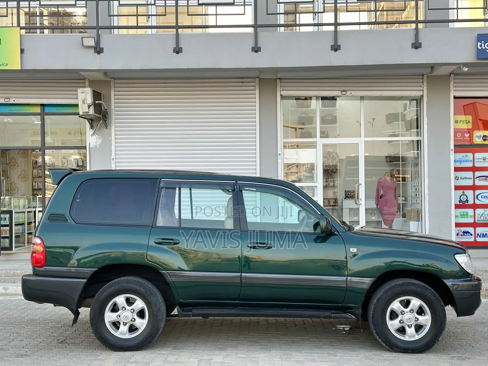 Toyota Land Cruiser 2000 Green