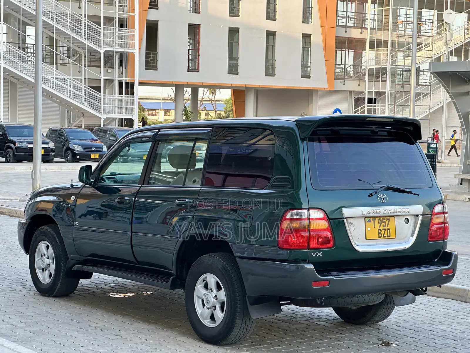 Toyota Land Cruiser 2000 Green