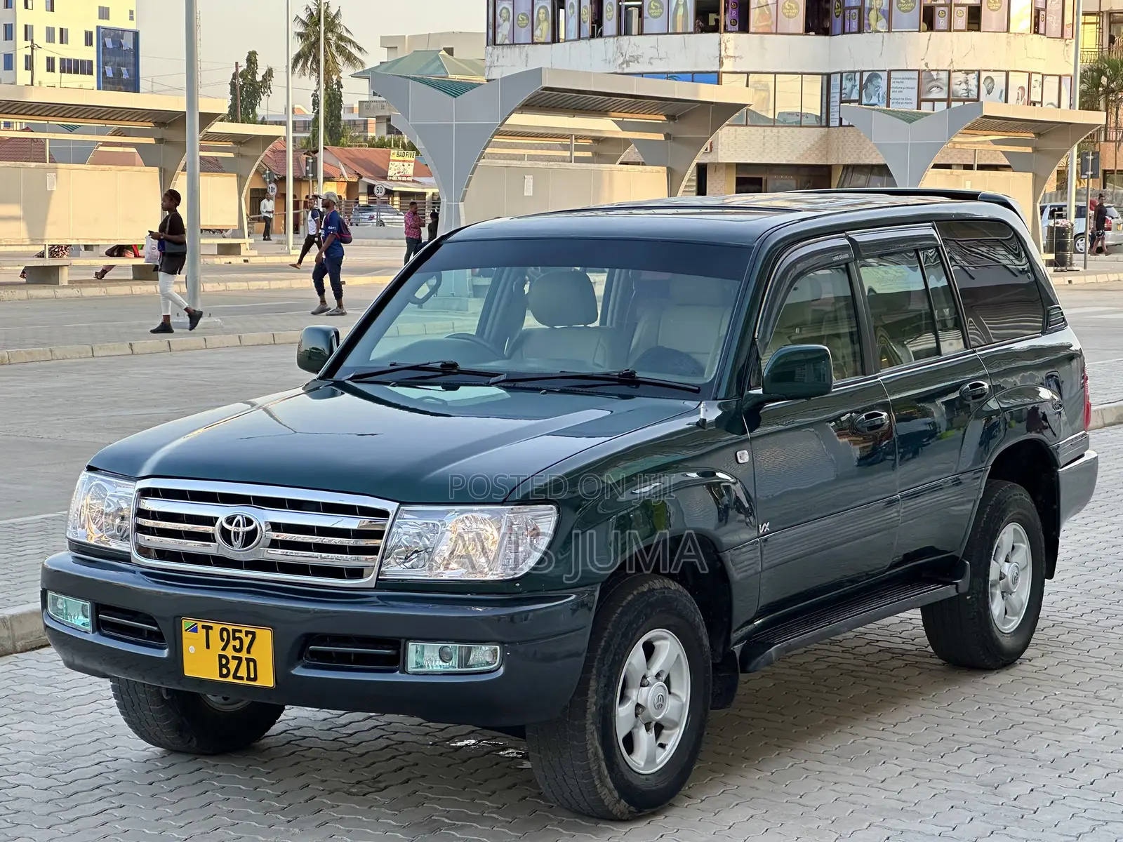 Toyota Land Cruiser 2000 Green