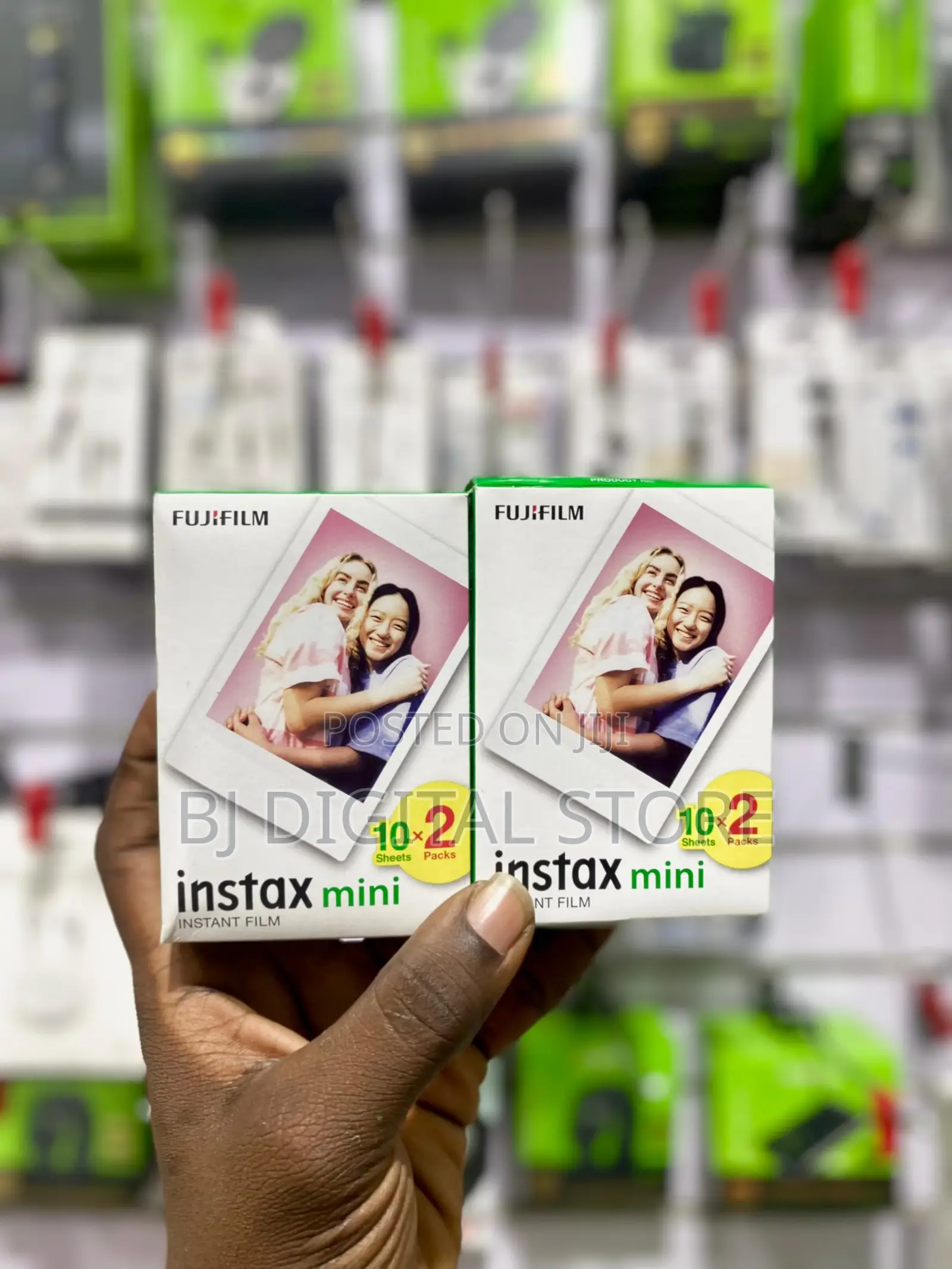 FUJIFILM INSTAX Mini Instant Color Film Kit