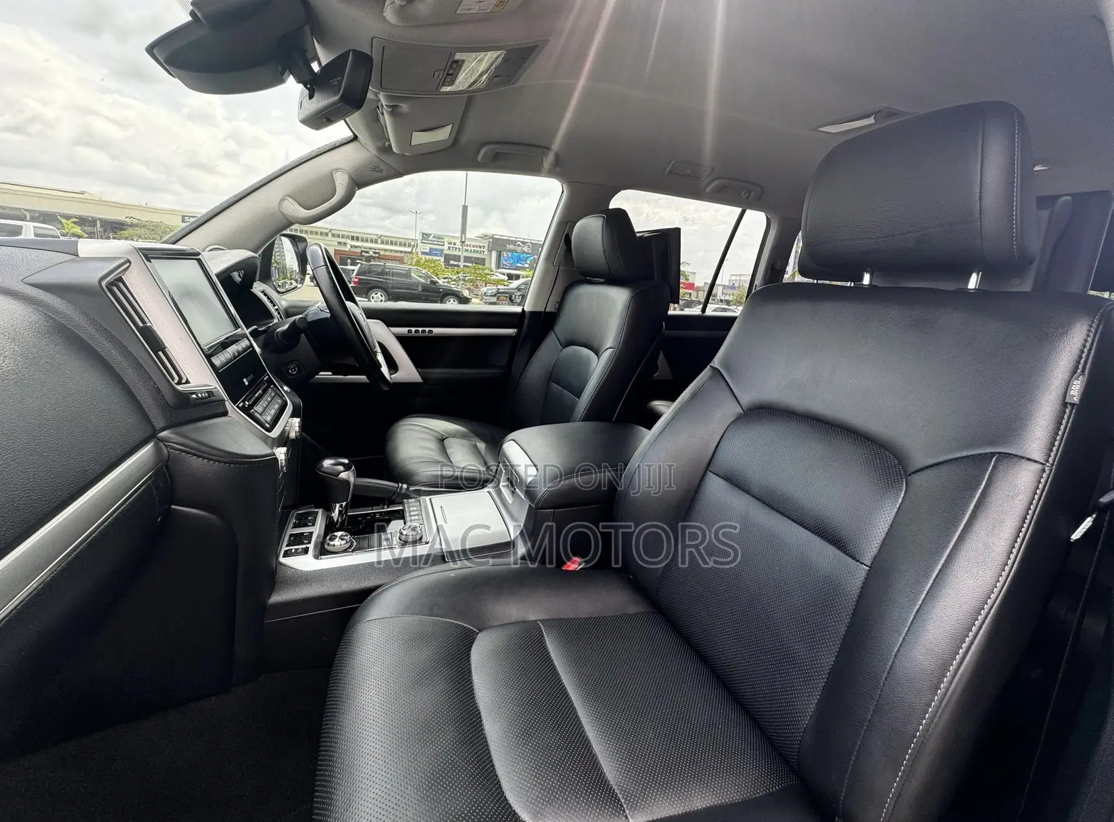 Toyota Land Cruiser 2020 White