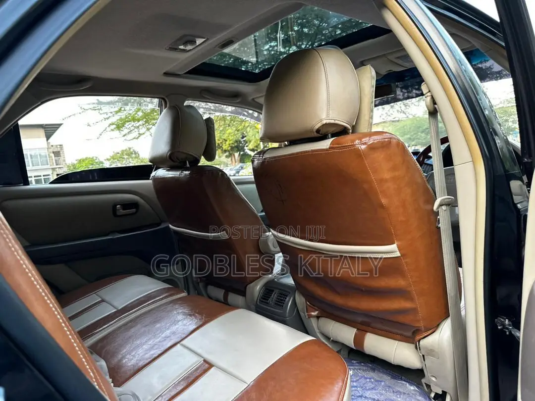 Toyota Harrier 2001 Black