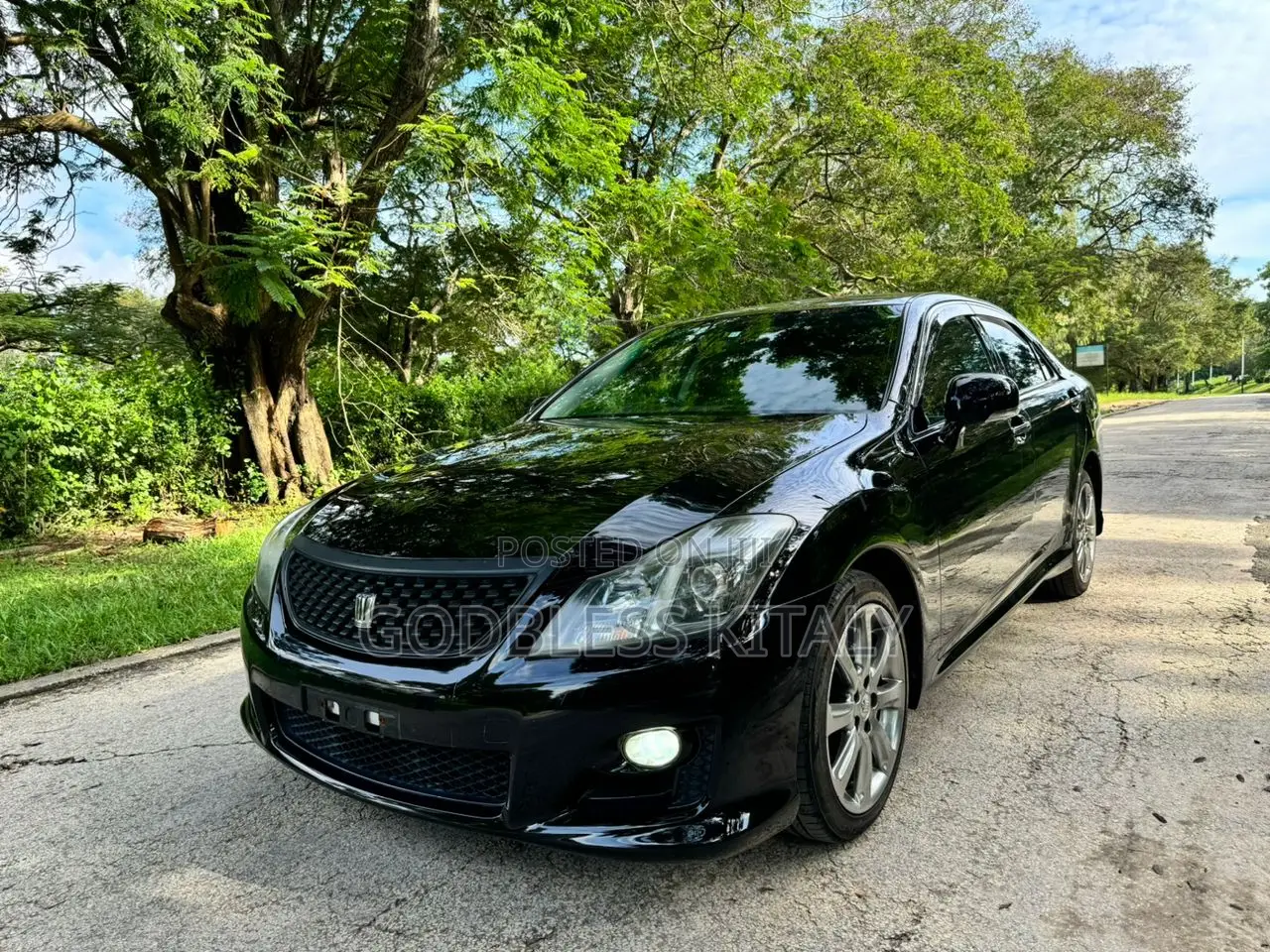 Toyota Crown 2009 Black