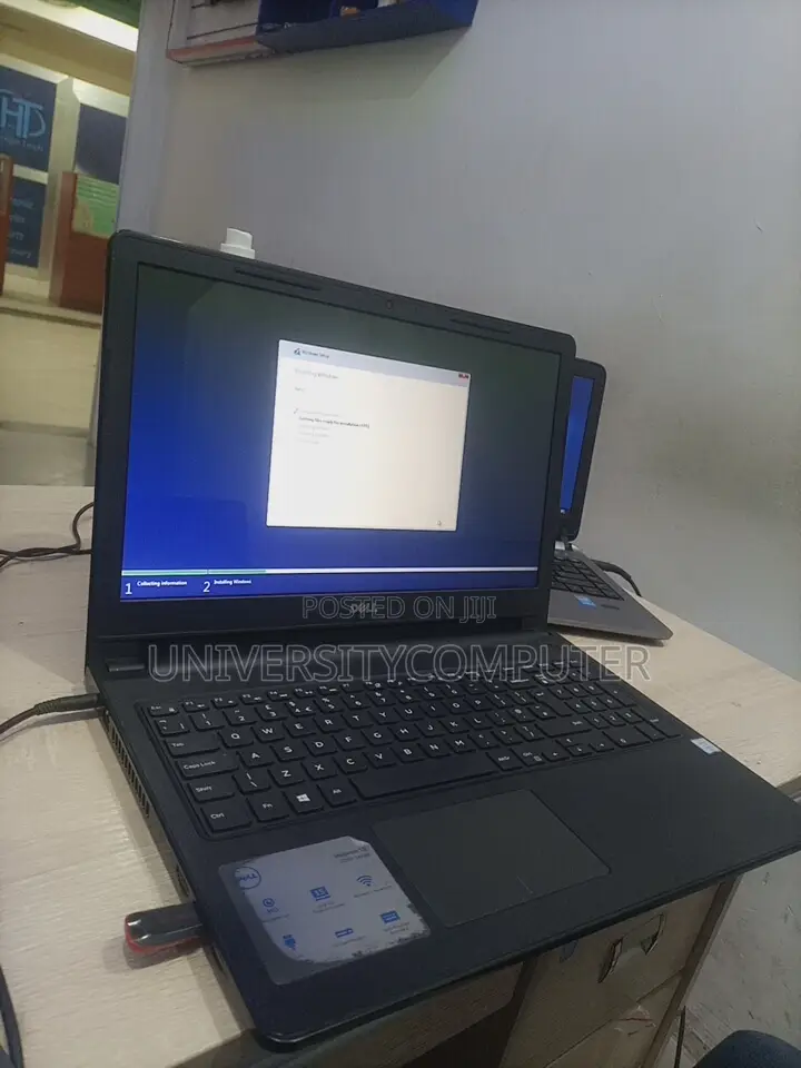 Laptop Dell Inspiron 15 4GB Intel Core I3 HDD 500GB