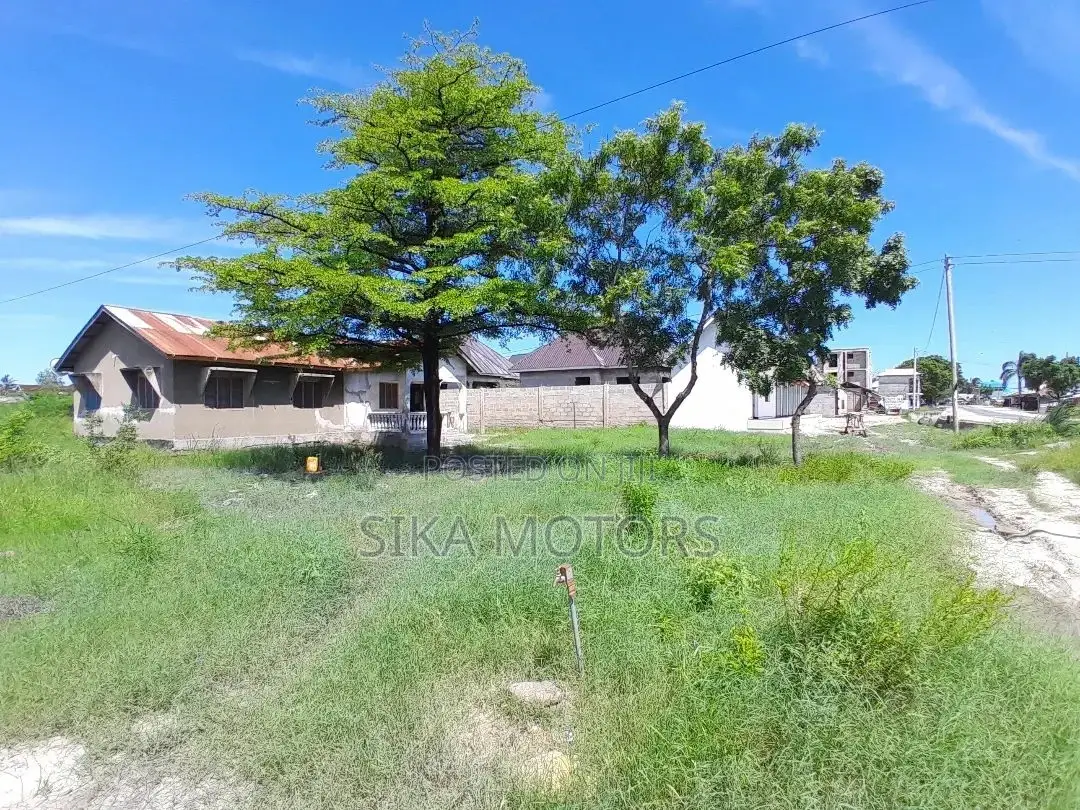 Road Side Plot for Sale in Mbweni (750)