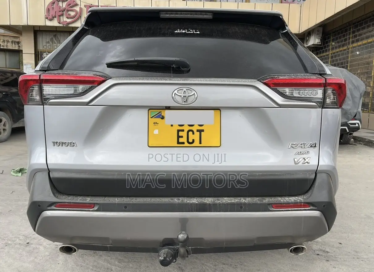 Toyota RAV4 XLE Premium AWD 2020 Silver