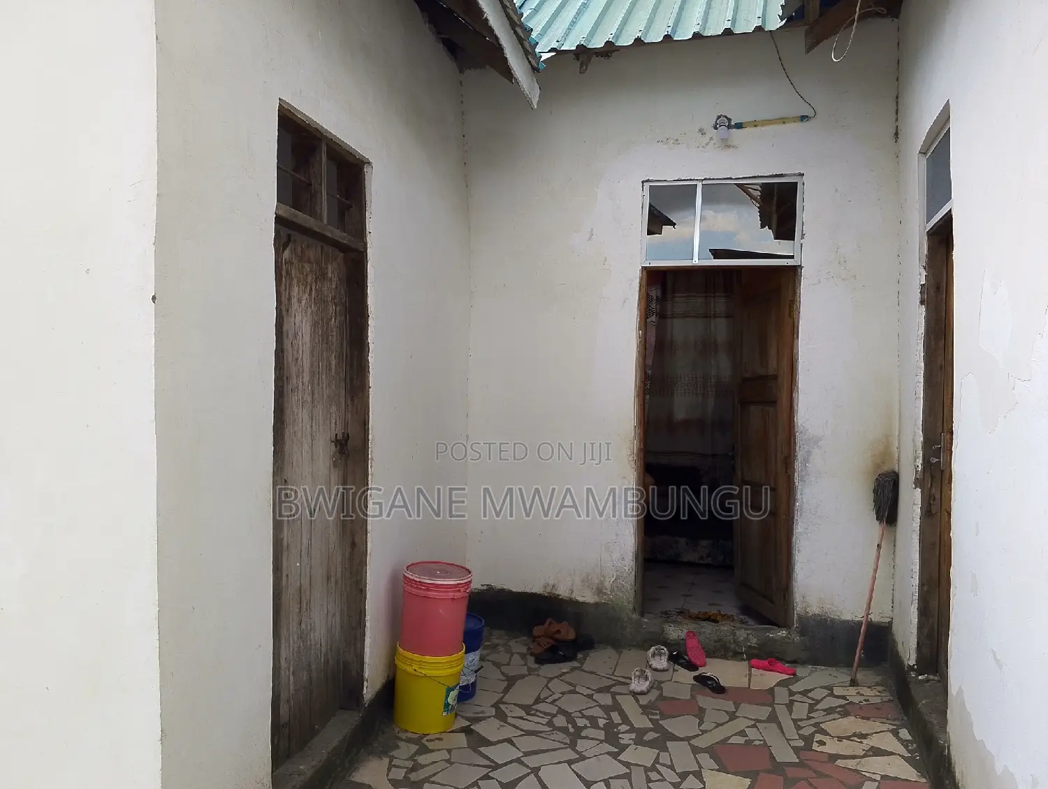 Furnished 3bdrm Apartment in Mwambungu Broker, Msongola for sale