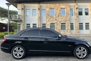Mercedes-Benz C-Class 2008 Black