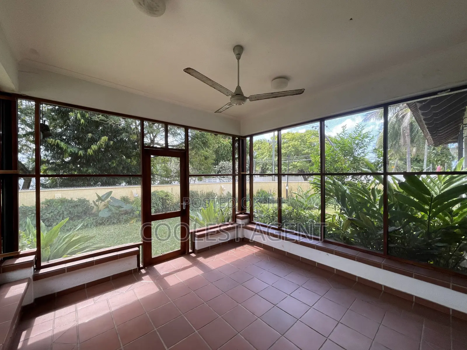Furnished 4bdrm Villa in Oysterbay, Kinondoni for rent