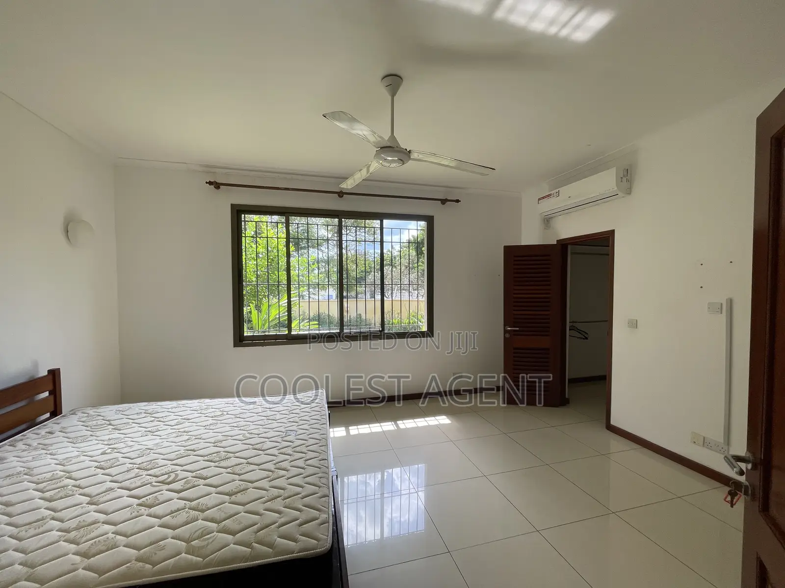 Furnished 4bdrm Villa in Oysterbay, Kinondoni for rent
