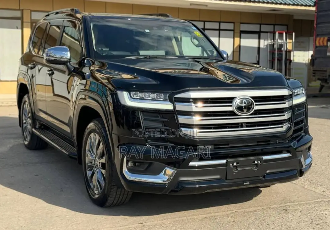 Toyota Land Cruiser 2022 Black