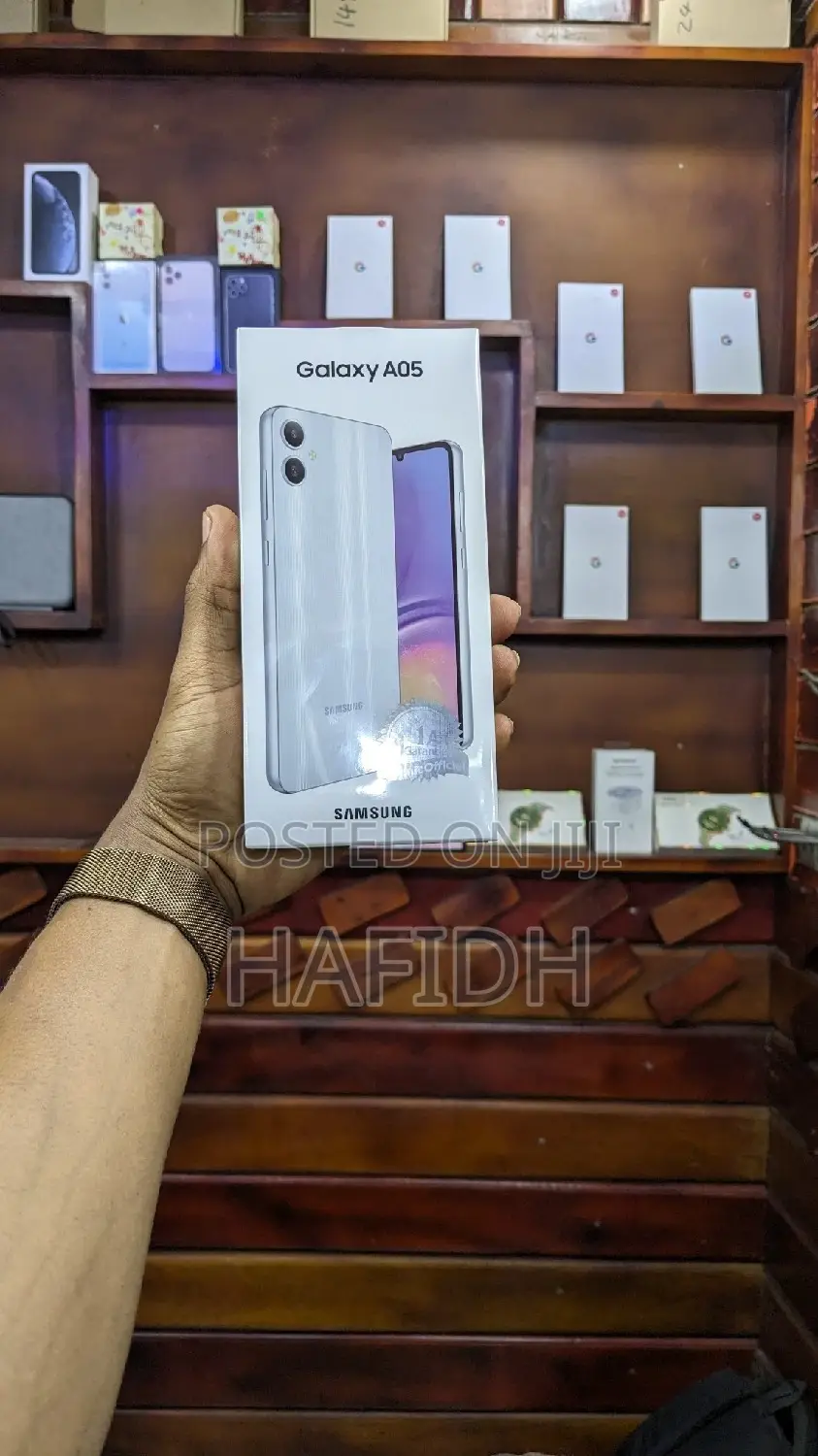 New Samsung Galaxy A05 64 GB White