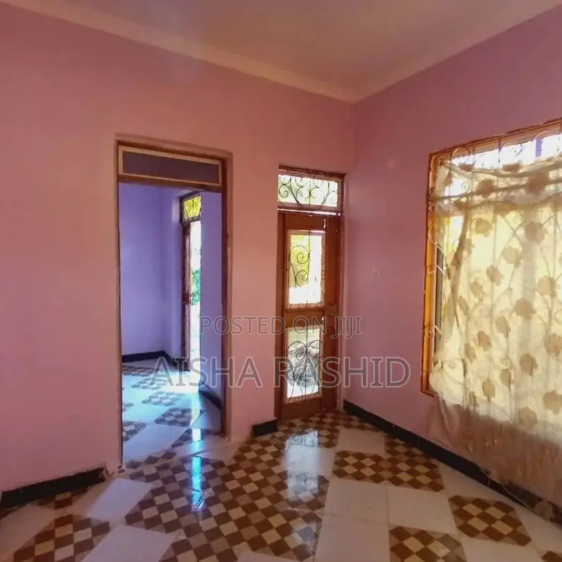 1bdrm Apartment in Kimara for rent