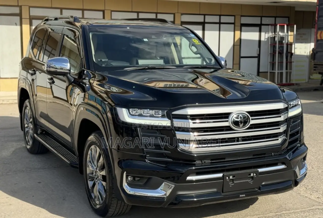Toyota Land Cruiser 2022 Black