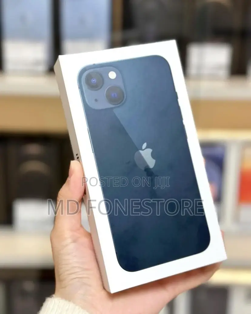 New Apple iPhone 13 128 GB Black