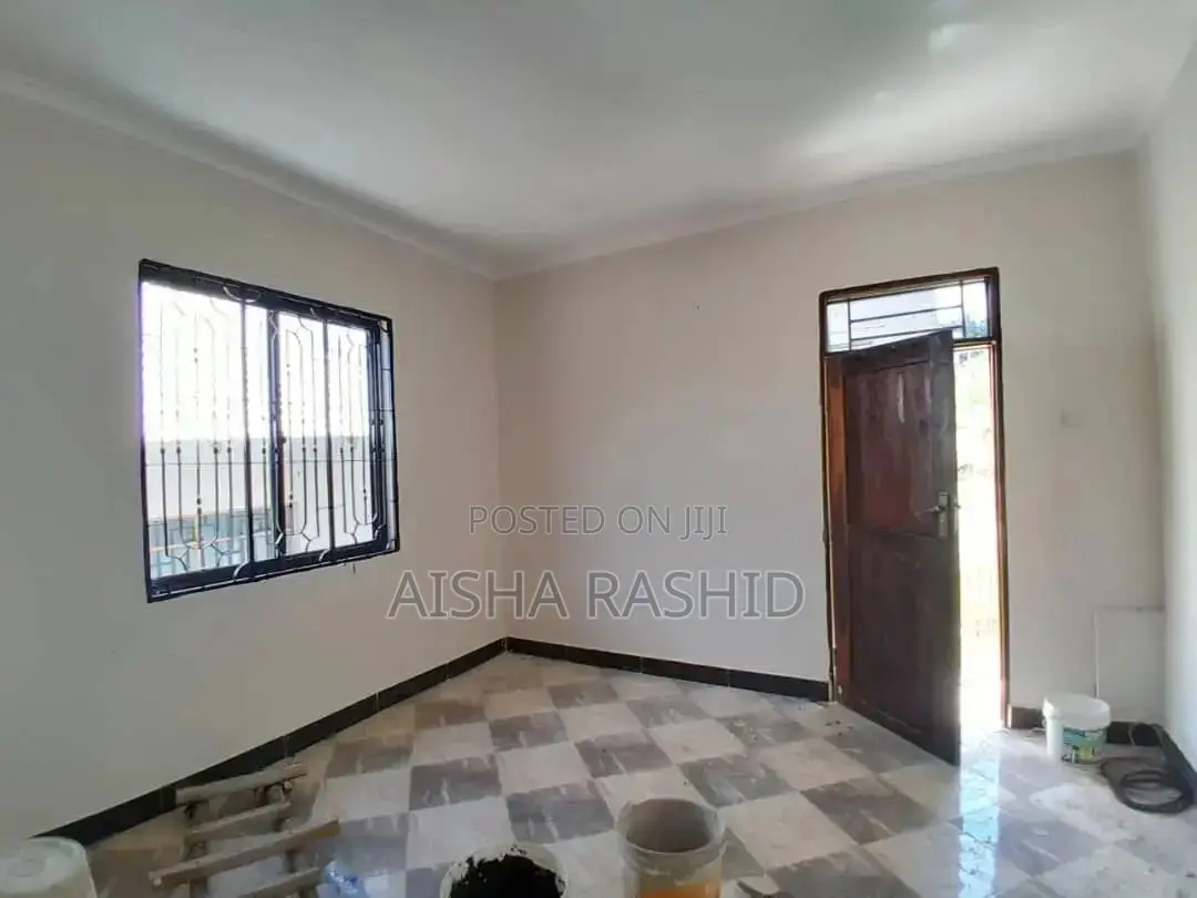 7bdrm Apartment in Kimara for rent