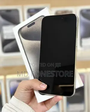 New Apple iPhone 15 Pro Max 256 GB Silver