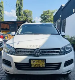 Volkswagen Touareg 2014 White