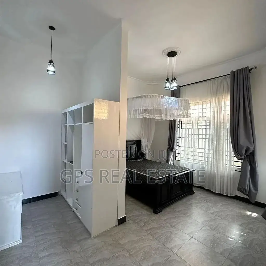 4bdrm House in Madale Mivumoni, Kinondoni for sale