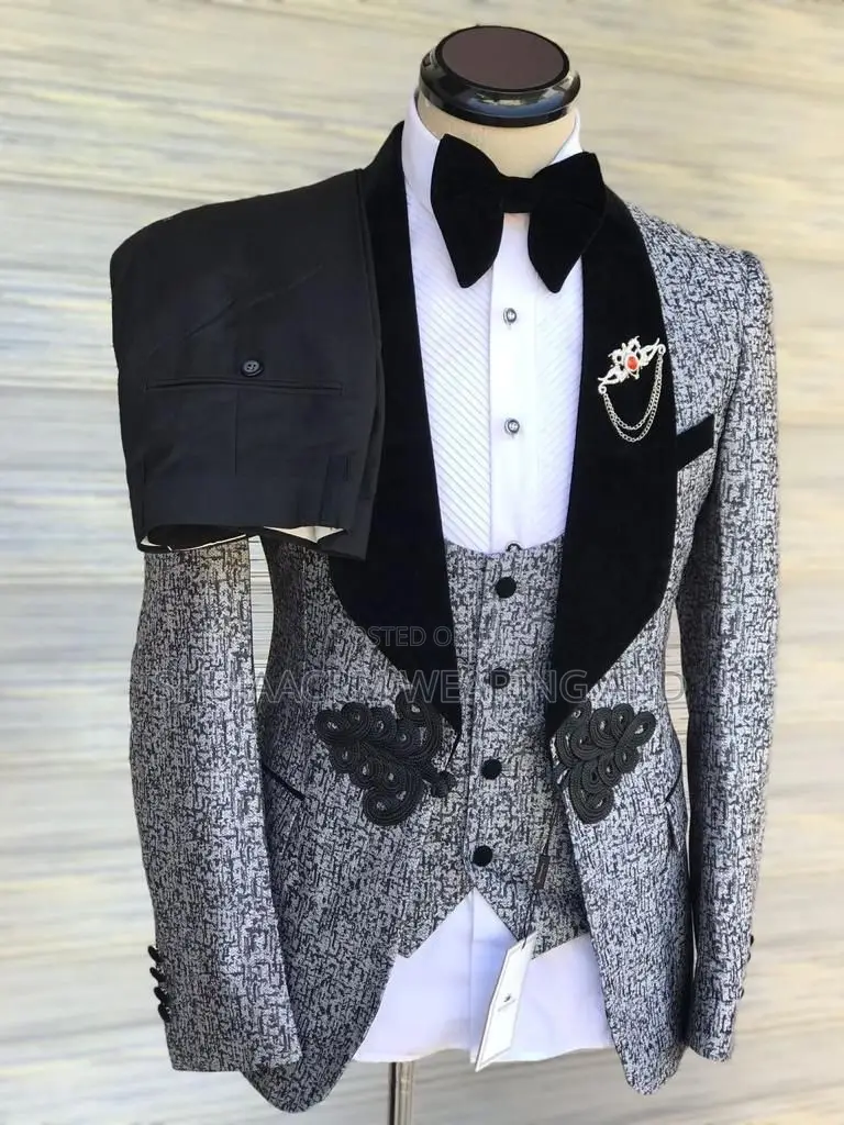 Male's Suit