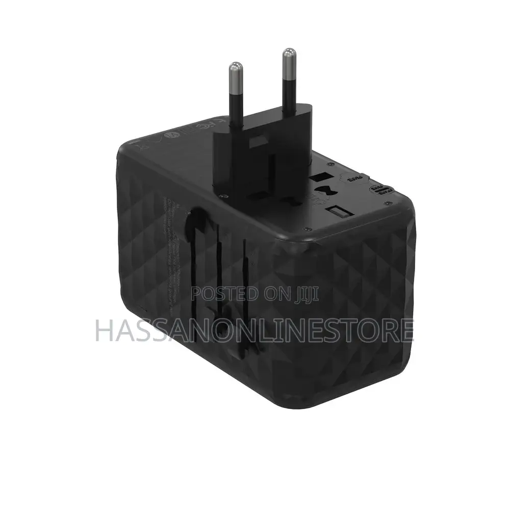 Powerology 4-Port Universal Gan Super Charger 140W