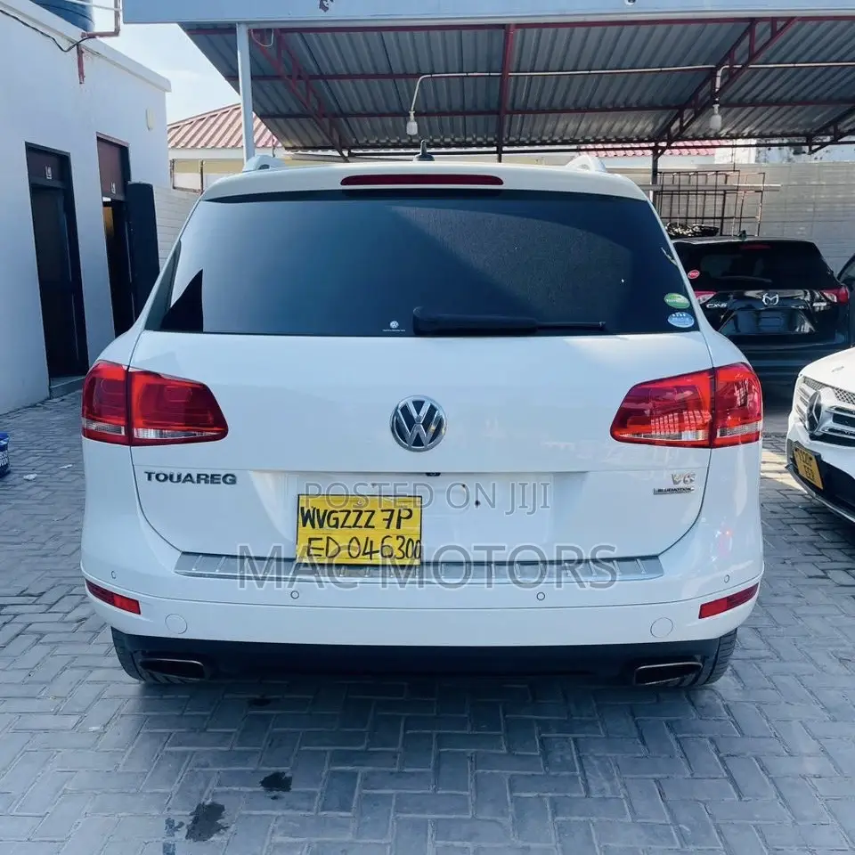 Volkswagen Touareg 2014 White