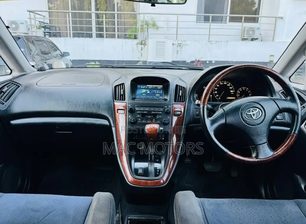 Toyota Harrier 2.4 16V 2001 Silver
