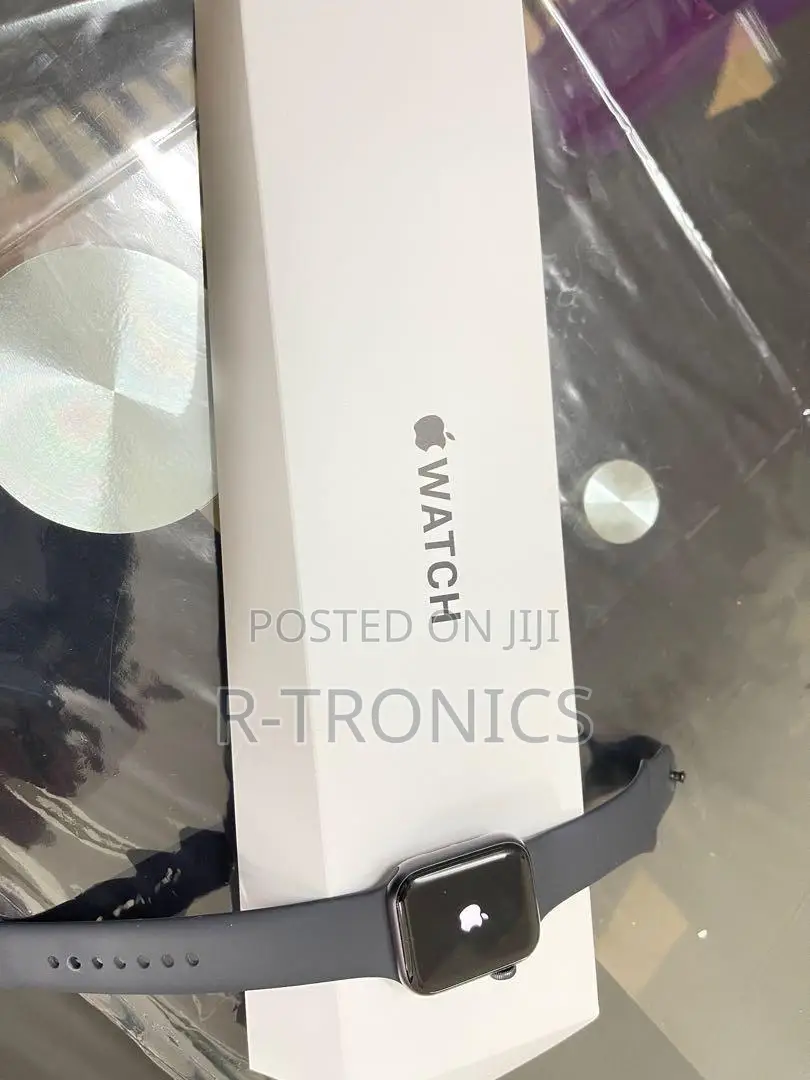 Apple Smart Watch Se2 GPS (40mm)