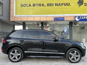 Volkswagen Touareg 2013 Black