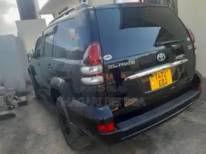 Toyota Land Cruiser Prado 2007 Black